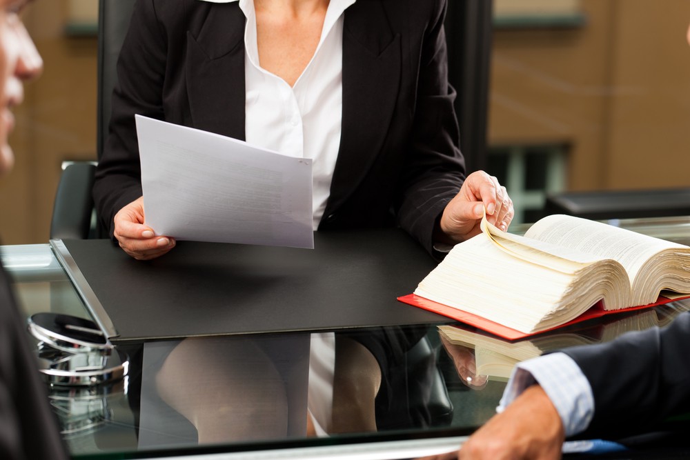 The Benefits of Hiring a Law Consultant